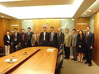 CUHK representatives warmly receive the delegation from Beihang University.